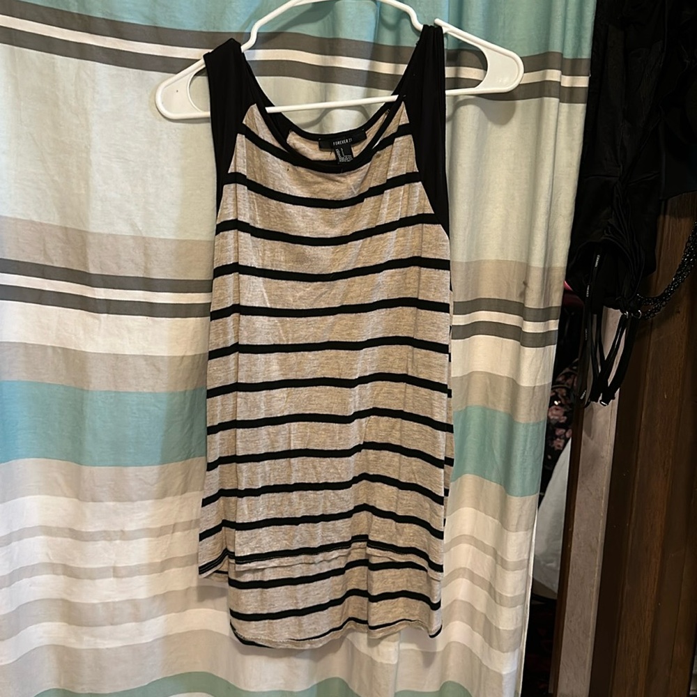 Forever 21 tank top